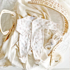 Enterito estampado Florcitas en internet