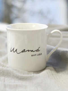 Taza Mamá, de Porcelana Pintada a Mano en internet