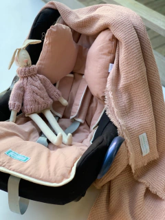 Manta Baby & Deco Grande Waffle Rosa Desflecada en internet