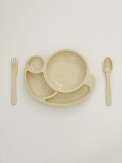 Set de Plato y Cubiertos Caracol Natural