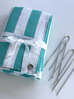 Lona Impermeable XL con Estacas y Bolsillo Acqua - comprar online