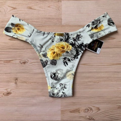 Calcinha Tradicional BOT ED57