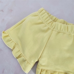 Short rústico voladitos amarillo en internet