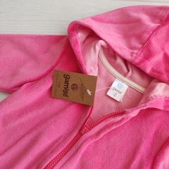 Campera plush chicle en internet