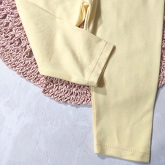 Calza liviana amarilla - Carcajada Ropa de Chicos