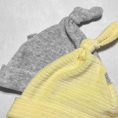 Gorrito plush amarillo TALLE ÚNICO - comprar online