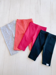 Calza capri YANINA gris - comprar online