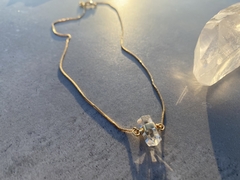 colar Nia cristal no banho de ouro 