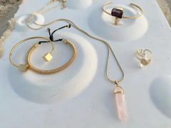 pulseira Mola no banho de ouro 2