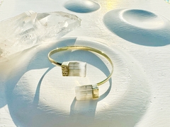 bracelete Zee de selenita no banho de ouro