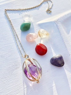 colar Equilíbrio 7 chakras no banho de ouro 2