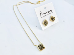 Brinco Krya Pirita Ouro - MIMPPY - Jóias em Prata e Semijóias | Acessórios Femininos com Cristal e Pedras Naturais