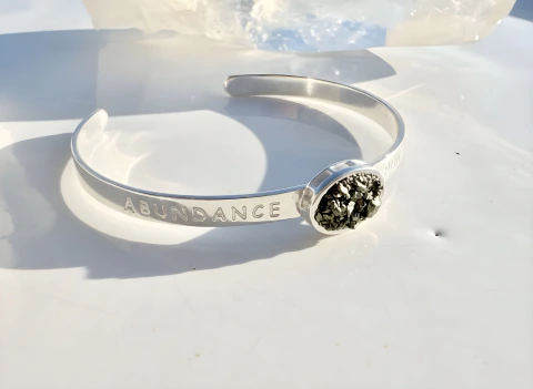Bracelete Manifesta pirita | Abundância & Poder Pessoal
