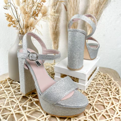 Charo Lurex en internet