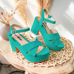 MOLLY - Love María Bonita