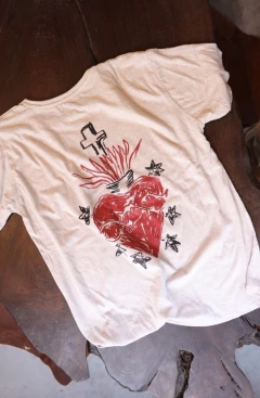 Remera Sagrado Corazón - comprar online