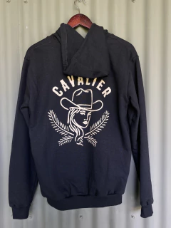 Buzo vaquera en internet