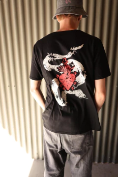 Remera Sierpe - comprar online