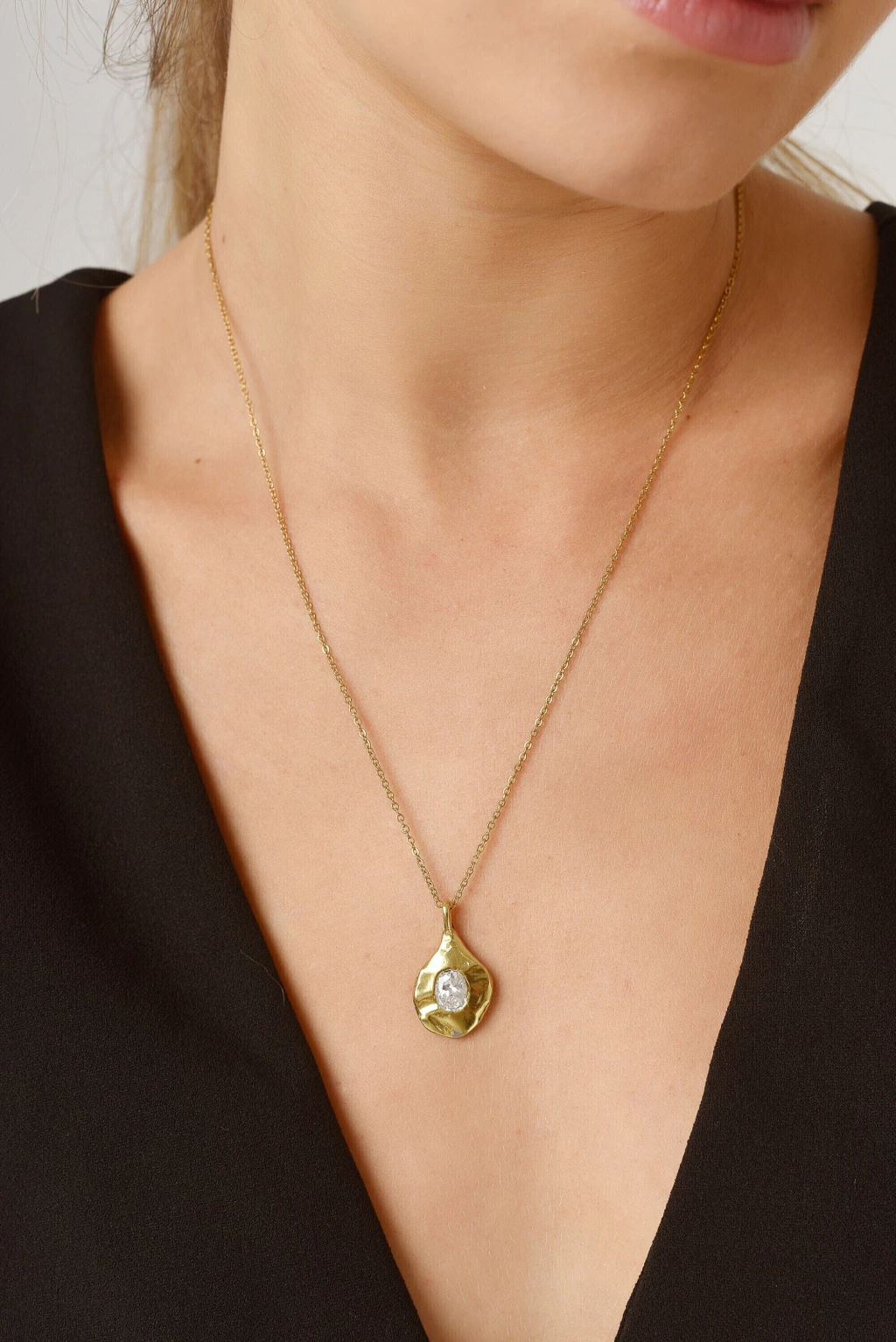 COLLAR UMA by PAULA VIDAL