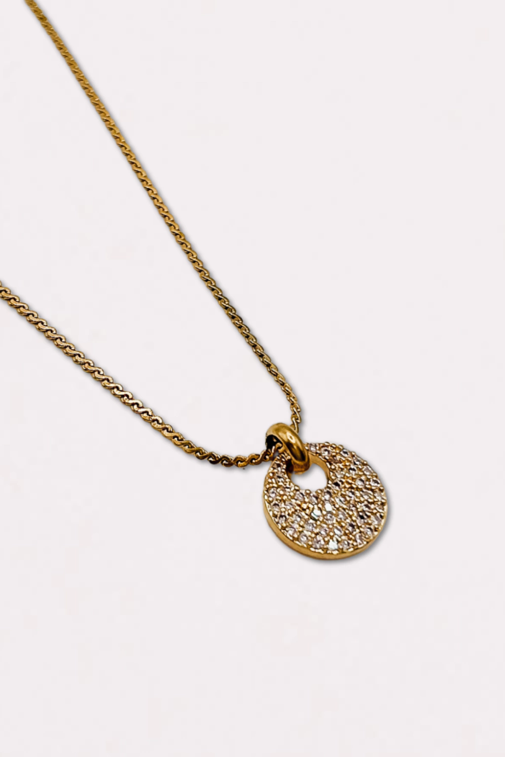 COLLAR LILY
