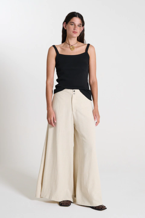 MUSCULOSA GRETA NEGRO