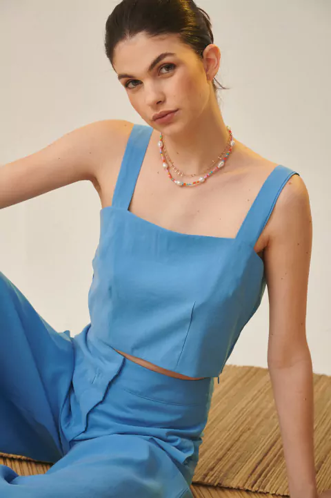 TOP BETTY AZUL CIELO