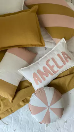 ALMOHADON NOMBRE ( HASTA 6 LETRAS)