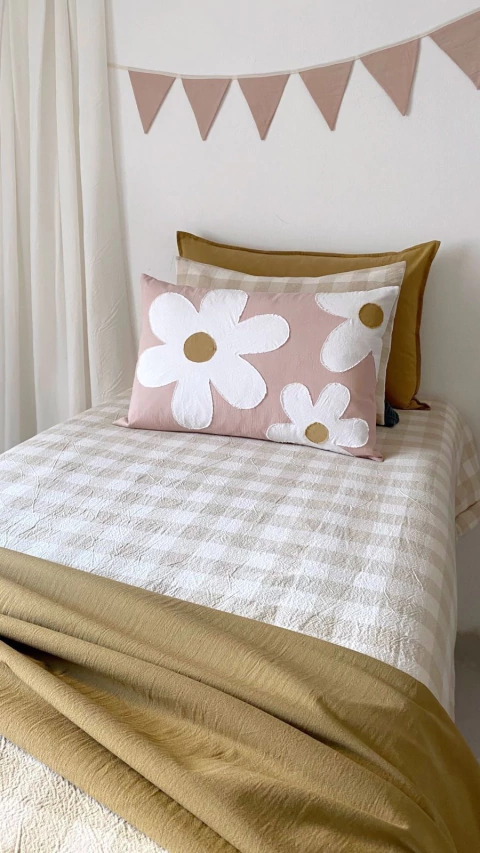 ACOLCHADO CUADRILLÉ ARENA { varias medidas }