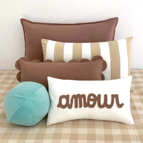 ALMOHADON AMOUR - comprar online