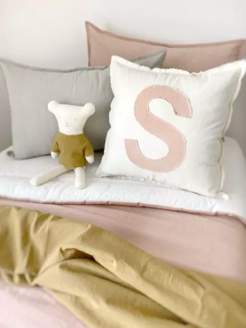 ALMOHADÓN INICIAL S ROSA < sale >