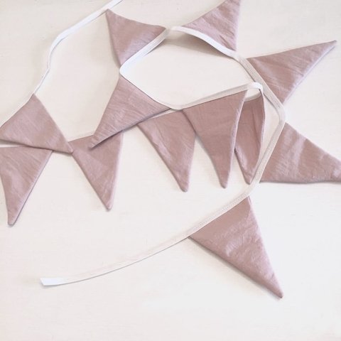 BANDERIN { Tussor Rosa }