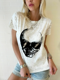 REMERA CALAVERA - comprar online