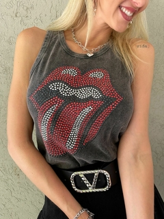 MUSCULOSA ROLLING STRAS