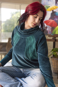 Buzo de Plush Inca Petróleo - Lo más lindo