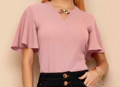 Blusa Crepe Rosa Com Mangas Evasê - comprar online