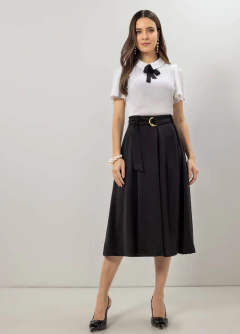 Saia Godê com Pregas na internet