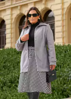 Casaco Fernanda na internet