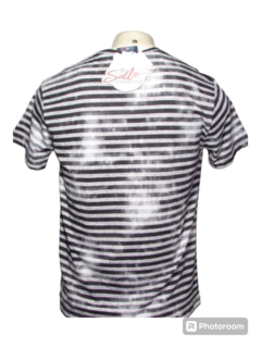 Imagem do Camiseta Masculina Sallo Gola v Manga Curta Silk Preto