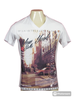 Camiseta Sallo Branca Gola V Masculino Adulto