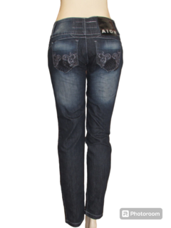 Calça Jeans Feminina Aíon Ly Cós Médio - loja online