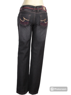 Calça Feminina Jeans Reta Cos Baixo Capri - netpizante