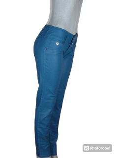 Calça Feminina Jeans Encerado Luapole Cós Médio na internet