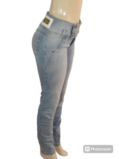 Calça Jeans Feminina Costa Pública Cós Médio - comprar online