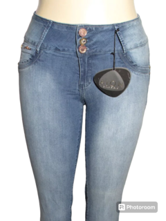 Imagem do Calça Jeans Feminina Aion Ly Cos Médio