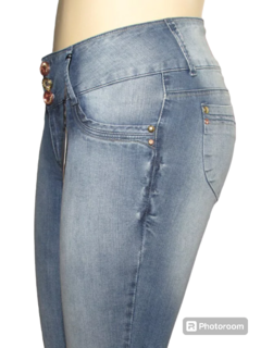 Calça Jeans Feminina Aion Ly Cos Médio - comprar online