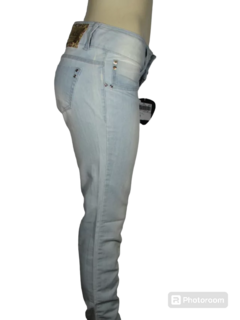 Calça Jeans Feminina Media Cig Ly Media Aion - comprar online