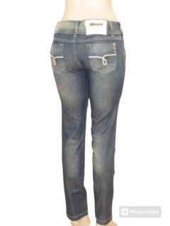 Calça Jeans Feminina Cigarrete Opera z Cós Médio - netpizante