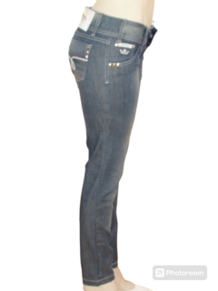 Calça Jeans Feminina Cigarrete Opera z Cós Médio - comprar online