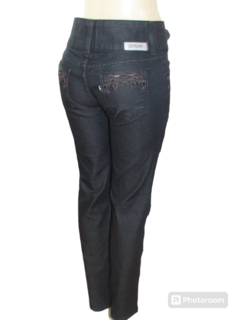 Calça Jeans Feminina Cós Alto Com Elastano Dyork - netpizante