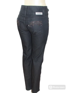 Calça Jeans Feminina Cós Alto Com Elastano Dyork - netpizante